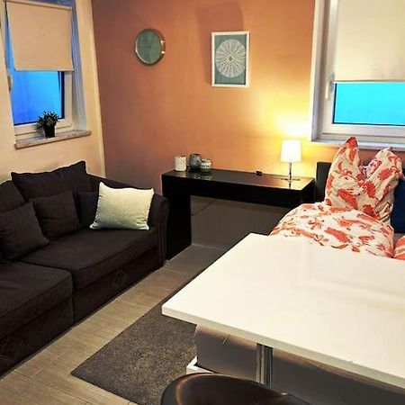 Schoenes Apartment In Muenchen Ngoại thất bức ảnh